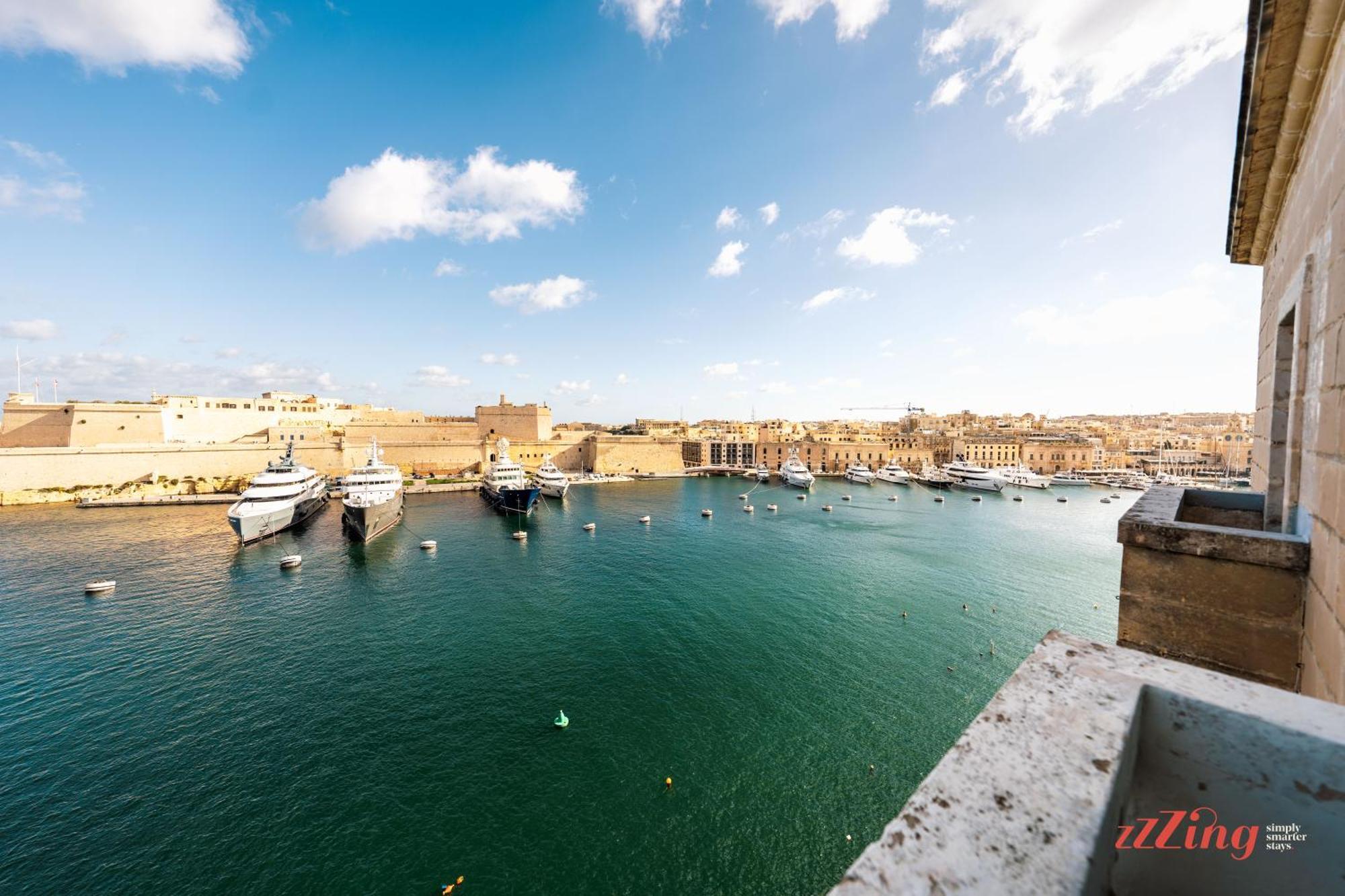 Stunning Holiday Home With Gorgeous Harbour Views Senglea Exterior photo